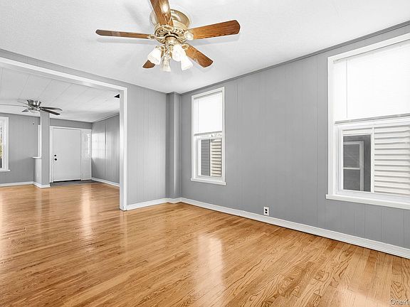3rd image of 324-326 Church Street