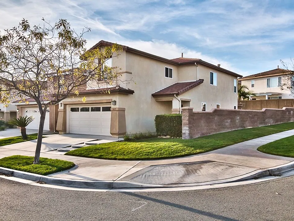 1657 Ridge Rock Ct