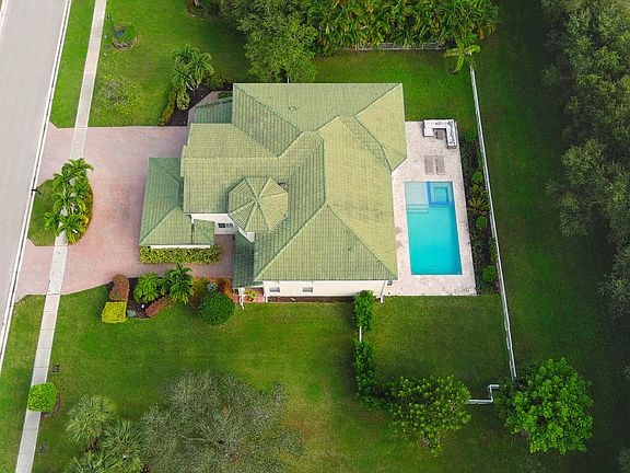 3rd image of 11192 Mainsail Court