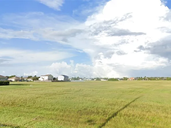 714 NW 33rd Ave, Cape Coral, FL 33993