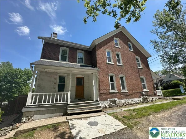 723 Market St, Bangor, PA 18013