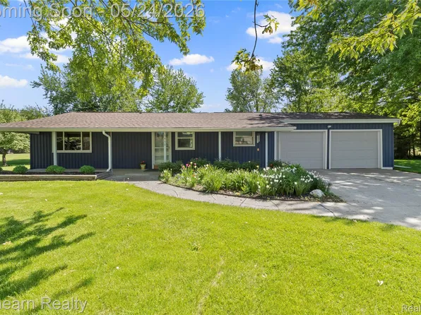 5460 N Henderson Rd, Davison, MI 48423