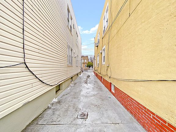 2nd image of 9740 Corona Ave