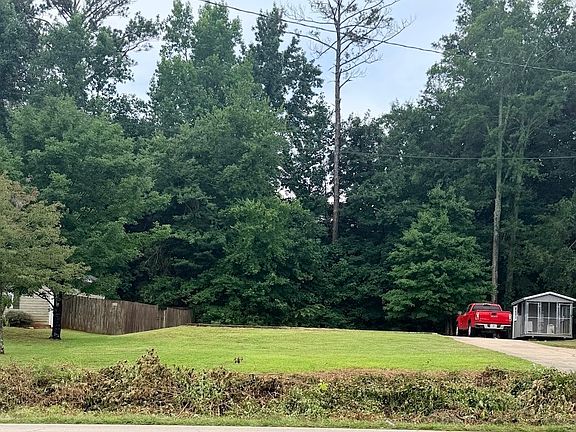 3rd image of 252 Old Bremen Rd