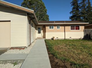 1408 Sierra Dr, Petaluma, CA 94954