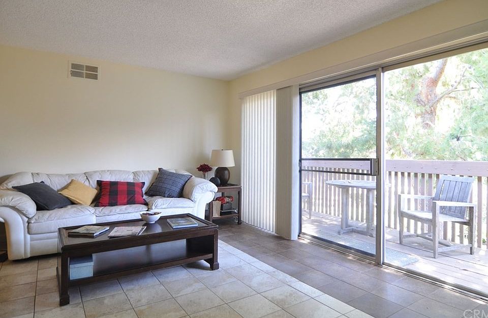 1st image of 1006 Cabrillo Park Dr APT F