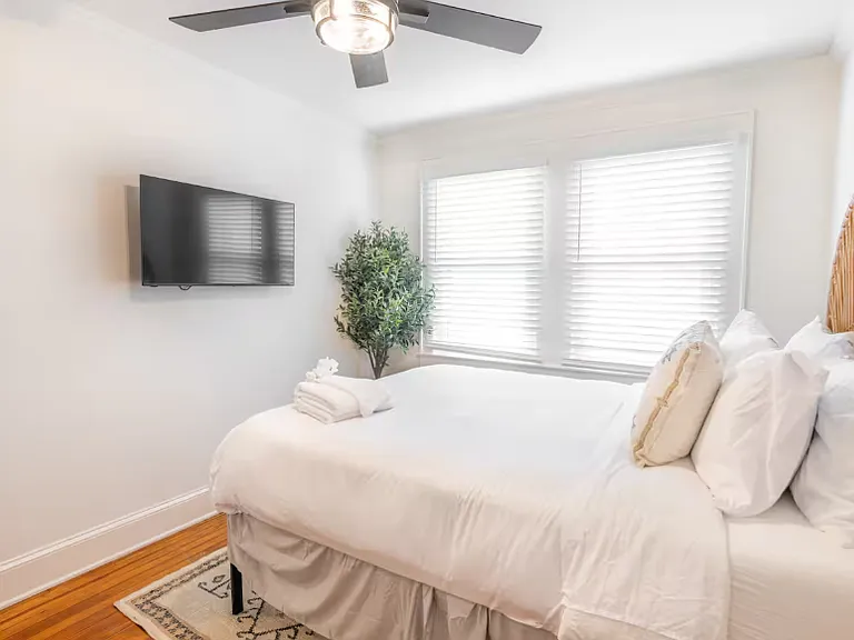 4952 Pinetree Ln — Photo 35