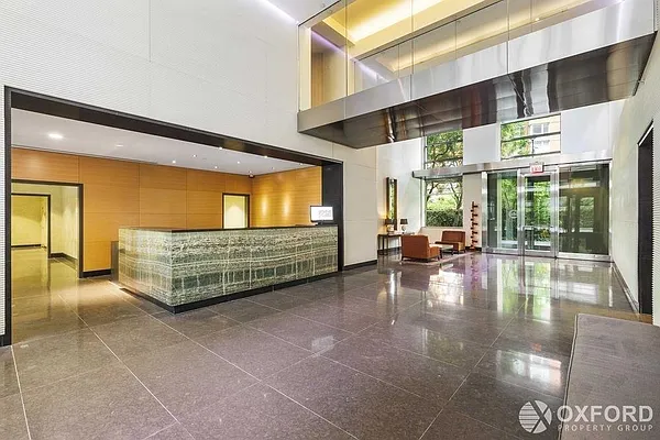 Rented by Oxford Property Group | media 9