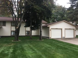 1037 Leroux Rd, Muskegon, MI 49441