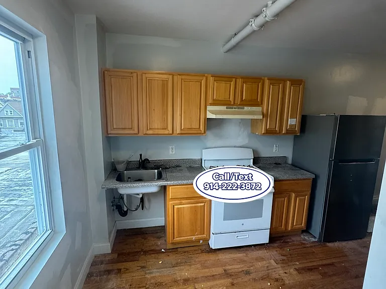 53 Morris St #3 — Photo 1