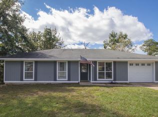 695 Michelle Dr, Biloxi, MS 39532