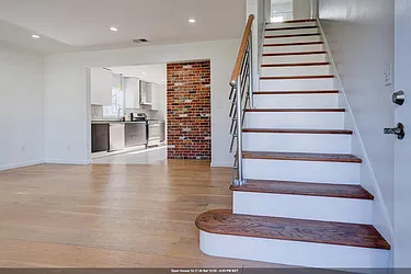 4 James Place