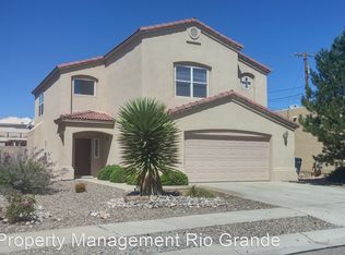 8323 Sleeping Bear Dr NW, Albuquerque, NM 87120
