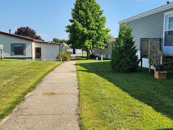 3rd image of 1318 Windridge Ln