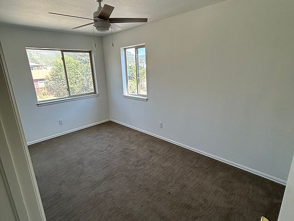 4th image of 213 S Court St #B