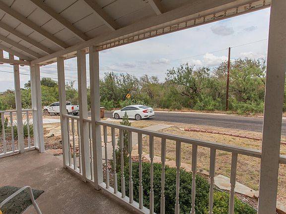 5th image of 104 Canyon Dr