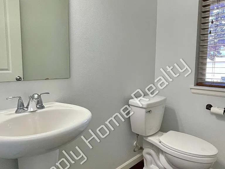 9967 Dotson St SE — Photo 9