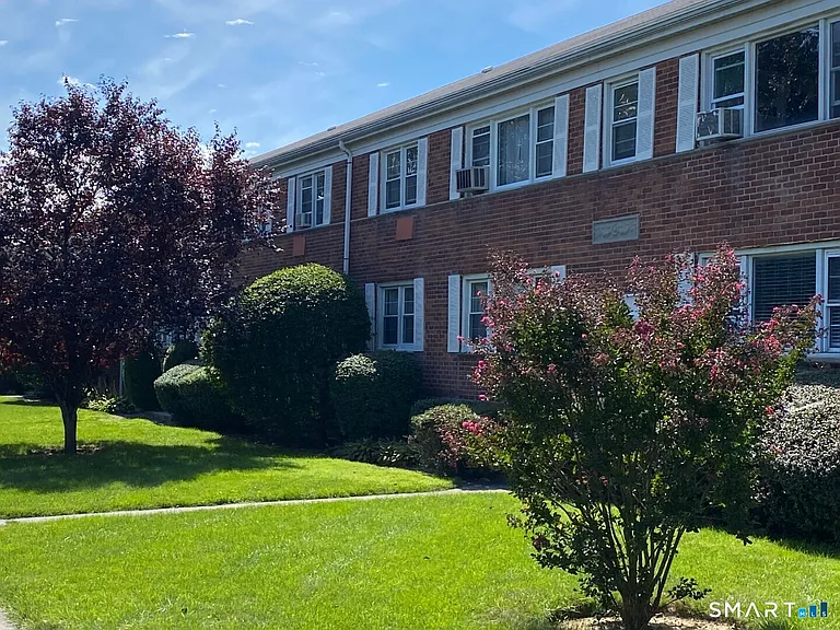 244 Glenbrook Rd #35A — Photo 14