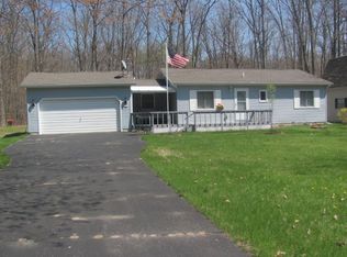 606 Vista Dr, Roscommon, MI 48653