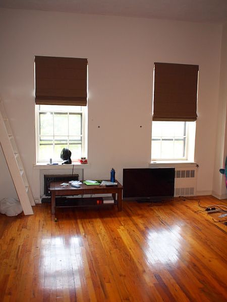 2nd image of 321 W 22nd St APT 4A
