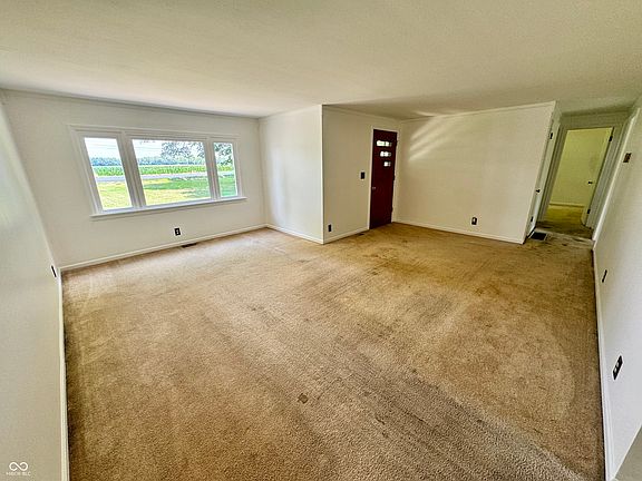 3rd image of 2863 E State Road 32