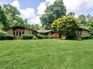 615 Rising Hill Dr, Xenia, OH 45385
