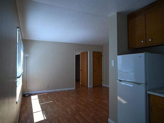 2nd image of 777 5th Ave APT 5