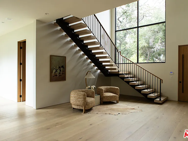 5064 Encino Ave — Photo 19