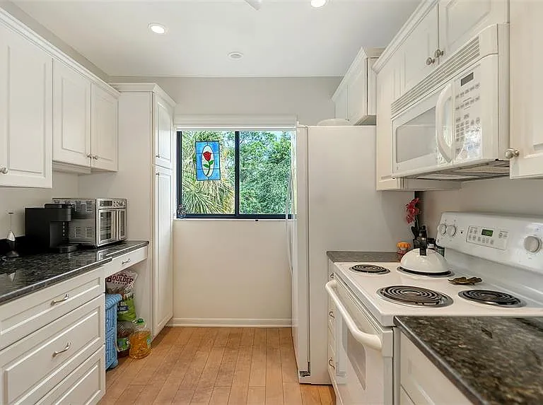 1611 Clower Creek Dr #HA237 — Photo 23