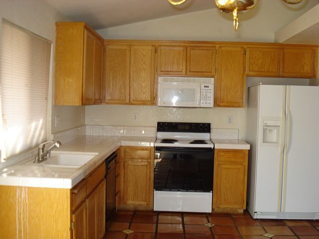 2nd image of 4328 San Martin Dr
