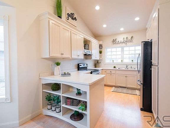 4th image of 3226 W Zephyr Pl Unit 2
