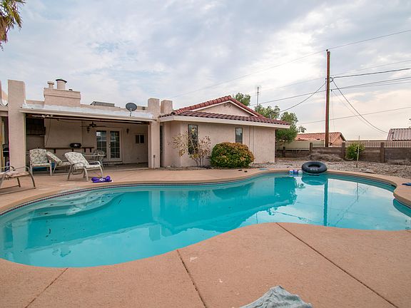 5th image of 2455 Camino Ln