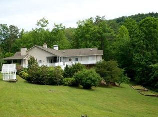 1887 Bluff Mountain Rd, Pigeon Forge, TN 37876