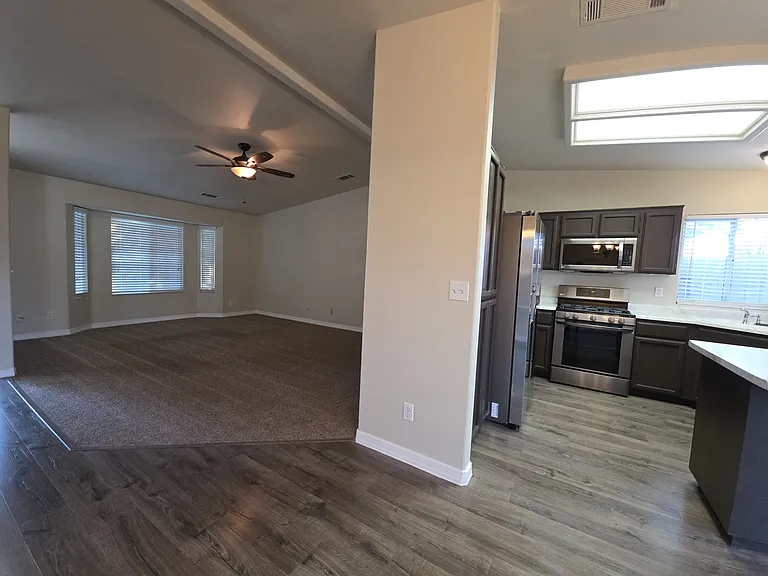 303 W Pinon St — Photo 7
