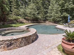1624 Clark Lake Dr NW, Acworth, GA 30102