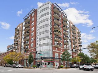 1201 W Adams St APT 807, Chicago, IL 60607