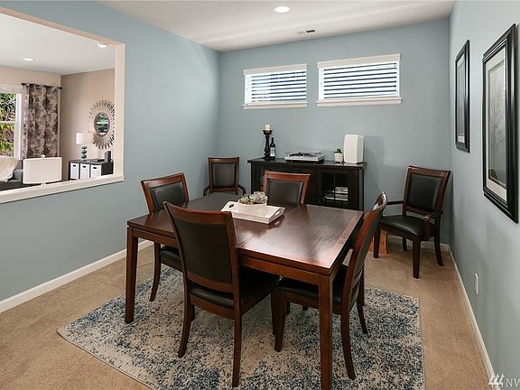 Formal dining room