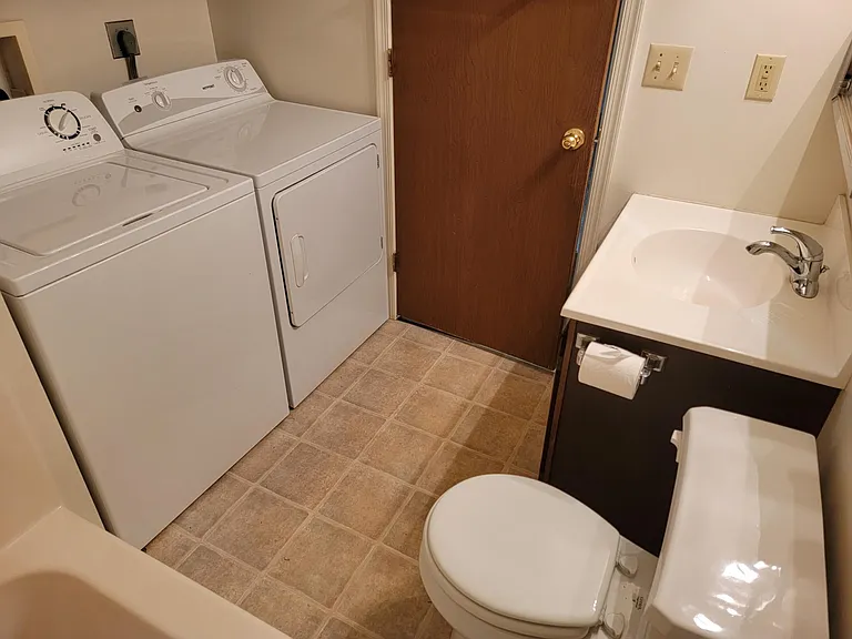 76 Akron Rd — Photo 14