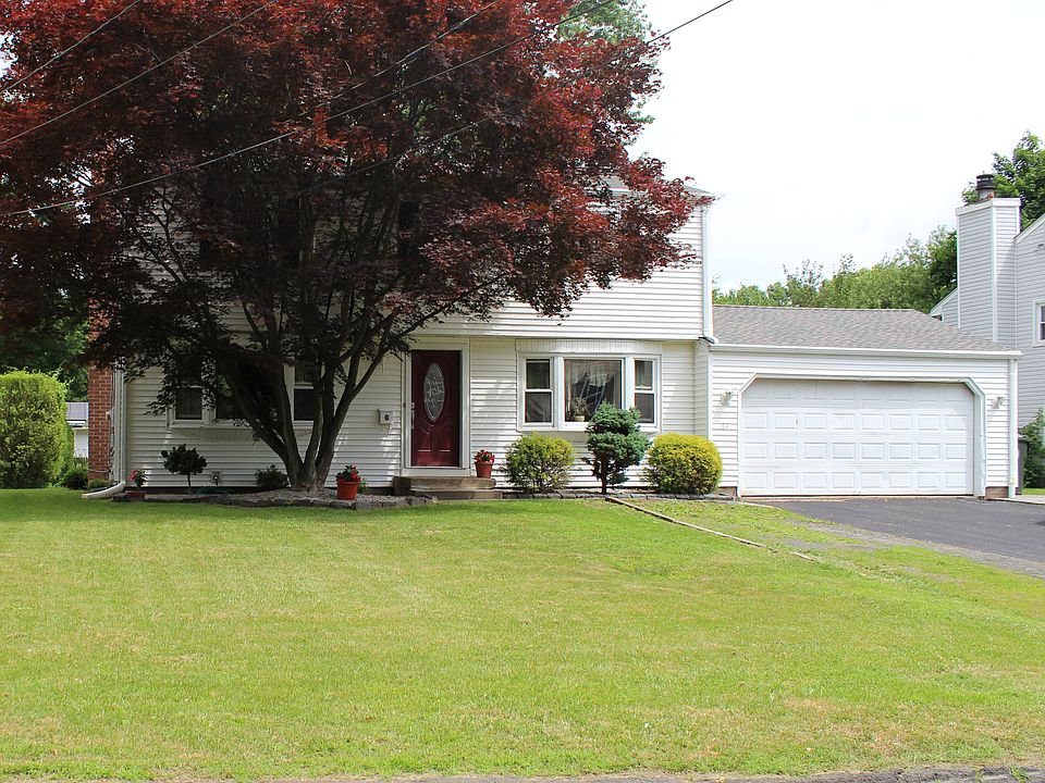 Welcome to 64 Whitewood Rd.