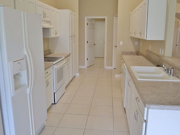 2nd image of 6075 Red Stag Dr