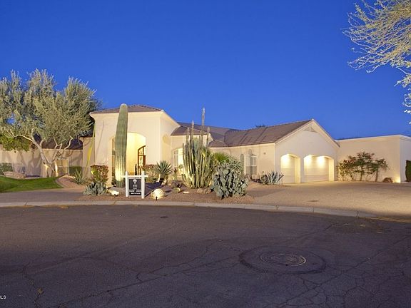 2nd image of 10475 E Laurel Ln