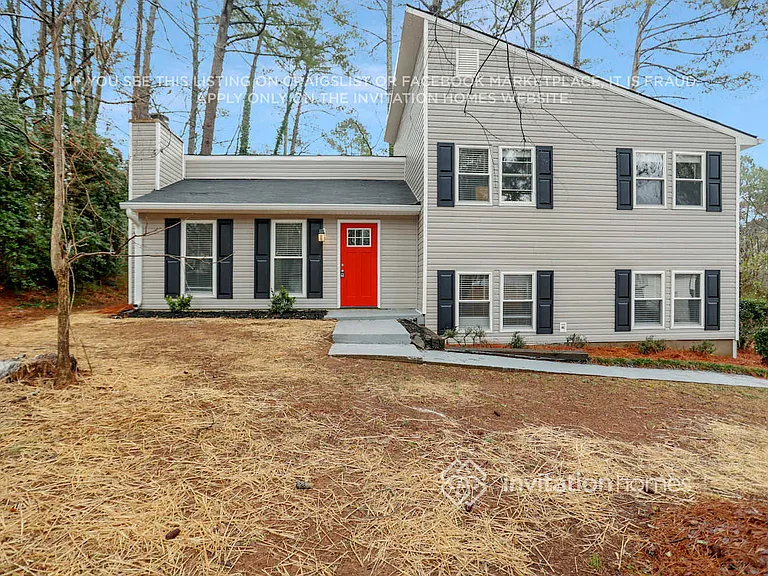 4496 Fowler Ln — Photo 2