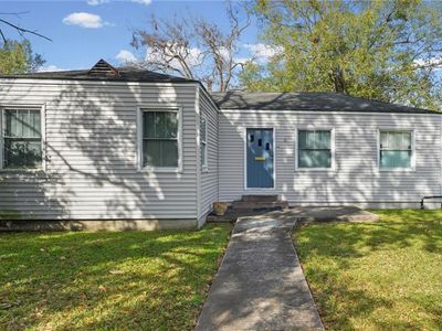 915 Isbell St, Gretna, LA, 70053