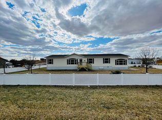 7301 1st Ave E, Williston, ND 58801