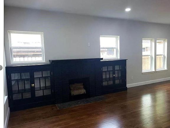 5th image of 4313 Polk St