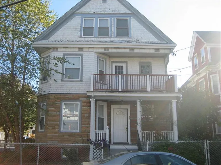 22 Windom St — Photo 6