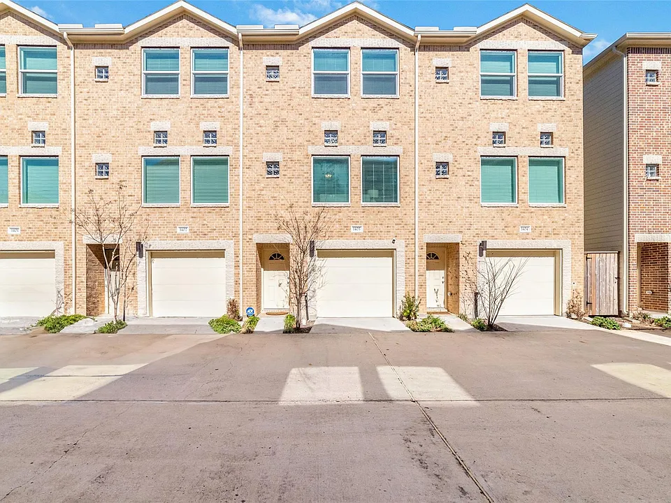 8705 Bryam St #1403