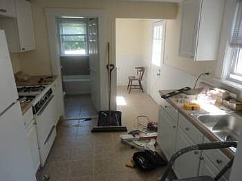 5th image of 1 Lowell St