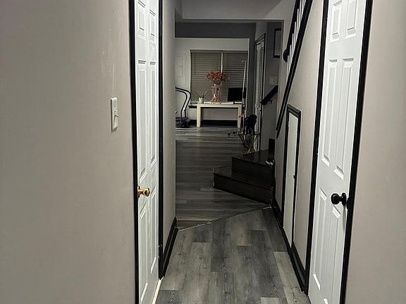 5th image of 5150 Glenn Dale Woods Ct