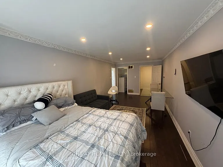 Northgate Cres — Photo 4